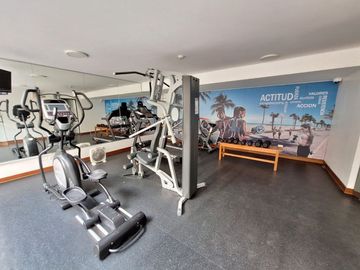 VENDO DPTO PRIMER PISO 150M2.TERRAZA 3 DORM/3 BAÑOS EN 28 JULIO-MIRAFLORES