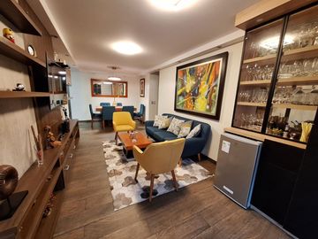 VENDO DPTO PRIMER PISO 150M2.TERRAZA 3 DORM/3 BAÑOS EN 28 JULIO-MIRAFLORES