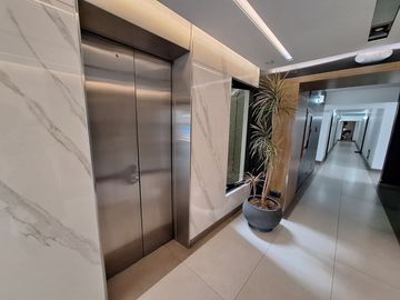 VENDO DPTO PRIMER PISO 150M2.TERRAZA 3 DORM/3 BAÑOS EN 28 JULIO-MIRAFLORES