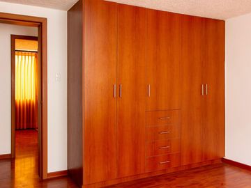 VENTA, DEPARTAMENTO, 3 DORMITORIOS, BALCÓN, URBANIZACIÓN CONDADO
