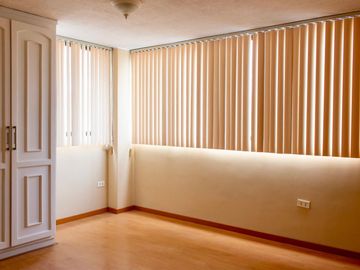 VENDO DEPARTAMENTO 2 DORMITORIOS, URBANIZACIÓN EL CONDADO
