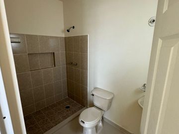 Se vende casa nueva en Stanza Cantabria, zona Bacurimí