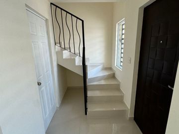 Se vende casa nueva en Stanza Cantabria, zona Bacurimí
