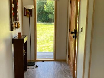 Oportunidad 2 casas + 1 cabaña en Parcela orilla de río