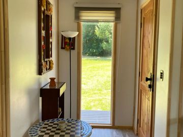 Oportunidad 2 casas + 1 cabaña en Parcela orilla de río