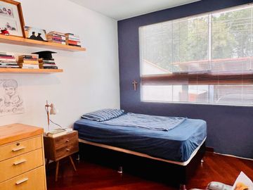 VENTA DE HERMOSA CASA  FRENTE A PARQUE, LOS ALAMOS