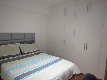 Buscas Dpto 3 dorm, 2 cocheras, balcon,157 m2 en San Isidro a precio de ocasion? US $ 360,000