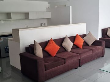 Buscas Dpto 3 dorm, 2 cocheras, balcon,157 m2 en San Isidro a precio de ocasion? US $ 360,000