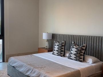 Se vende departamento con vista a la marina y campo de golf en Puerto Cancun