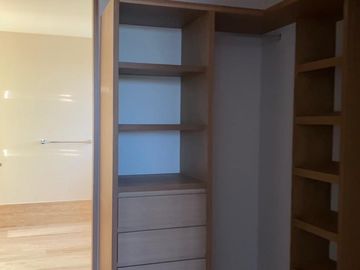 Se vende departamento con vista a la marina y campo de golf en Puerto Cancun