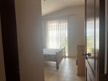 Se vende casa de 5 dormitorios en Urb.Villa Marina en salinas.(JP)