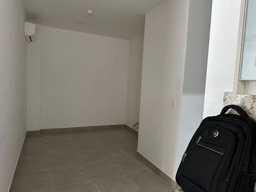 VENDO DEPARTAMENTO EN SAMBORONDON BIEN UBICADO