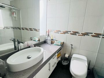 PRECIOSO DUPLEX CON TERRAZA FRENTE  A PARQUE 🌳en SANTIAGO DE SURCO / límite con Miraflores (Código: HOL 1101-426-1