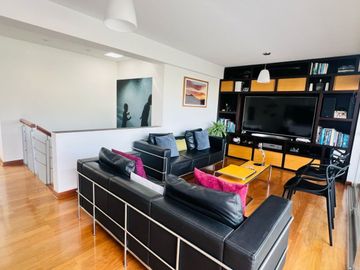 PRECIOSO DUPLEX CON TERRAZA FRENTE  A PARQUE 🌳en SANTIAGO DE SURCO / límite con Miraflores (Código: HOL 1101-426-1