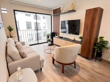 🏡 ¡Alquila moderno departamento amoblado de lujo 1 dormitorio en el corazón de San Isidro!