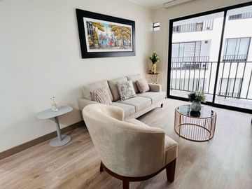🏡 ¡Alquila moderno departamento amoblado de lujo 1 dormitorio en el corazón de San Isidro!