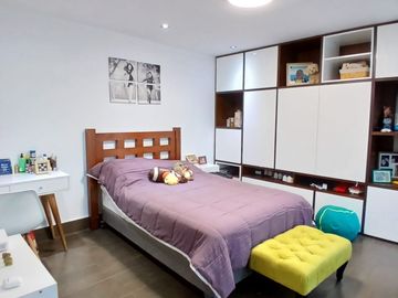 DUPLEX IMPECABLE 4 DORMITORIOS EN CHACARILLA SURCO