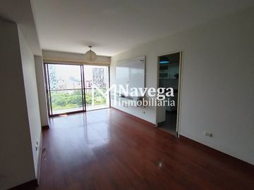 VENTA DEPARTAMENTO DE 69m2 CON ESTACIONAMIENTO EN CALLE MANUEL VILLAVICENCIO EN LINCE