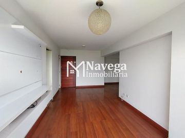 VENTA DEPARTAMENTO DE 69m2 CON ESTACIONAMIENTO EN CALLE MANUEL VILLAVICENCIO EN LINCE