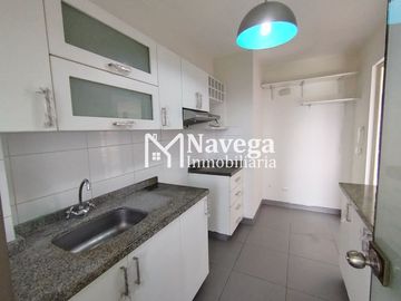 VENTA DEPARTAMENTO DE 69m2 CON ESTACIONAMIENTO EN CALLE MANUEL VILLAVICENCIO EN LINCE