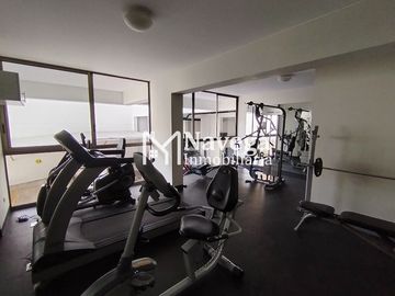 VENTA DEPARTAMENTO DE 69m2 CON ESTACIONAMIENTO EN CALLE MANUEL VILLAVICENCIO EN LINCE