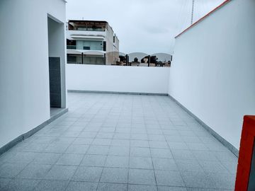 SURCO -CHAMA -ALQUILER/VENTA   Depto DUPLEX  190 M2.  4dorm,4baños