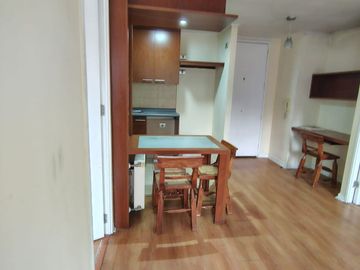 🏷️ ¡OFERTA IMPERDIBLE! 📉 Antes: UF 2.900 🔥 Ahora: UF 2.700  🏢 Departamento 2 Dormitorios / 2 Baños 🚗 Incluye Estacionamiento y Bodega  📍 Excelen