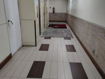 🏷️ ¡OFERTA IMPERDIBLE! 📉 Antes: UF 2.900 🔥 Ahora: UF 2.700  🏢 Departamento 2 Dormitorios / 2 Baños 🚗 Incluye Estacionamiento y Bodega  📍 Excelen