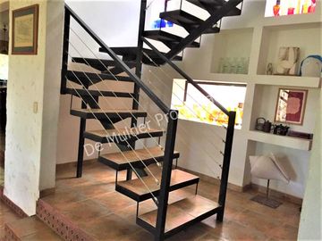 HERMOSA CASA/PARCELA CON VISTA AL VALLE, REBAJADA!!!