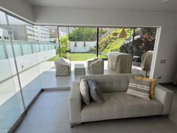 SE ALQUILA BELLO Y AMPLIO DEPARTAMENTO como casa en  CAMACHO , PRIMER PISO  CON PISCINA