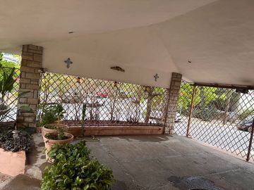 CASA EN VENTA CONTRY LA SILLA UNA PLANTA