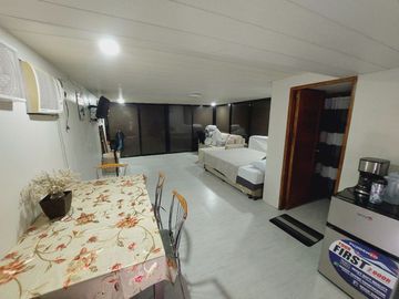 FOR SALE: 5YR OLD MODERN-INDUSTRIAL DESIGN HOUSE AND LOT IN TAGAYTAY CITY