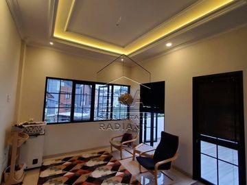 eraradiant.id | Graha Hijau Riviera Ciputat