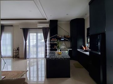 eraradiant.id | Graha Hijau Riviera Ciputat