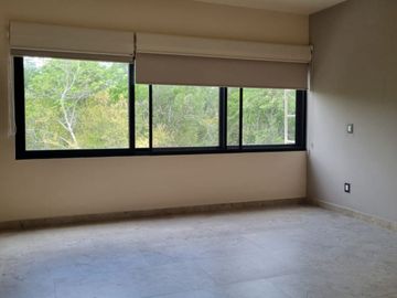 CASA EN VENTA RESIDENCIAL VÍA CUMBRES MODELO VIENTO, AV. HUAYACÁN, CANCUN , Q. ROO.