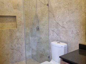 CASA EN VENTA RESIDENCIAL VÍA CUMBRES MODELO VIENTO, AV. HUAYACÁN, CANCUN , Q. ROO.