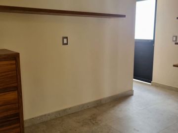 CASA EN VENTA RESIDENCIAL VÍA CUMBRES MODELO VIENTO, AV. HUAYACÁN, CANCUN , Q. ROO.