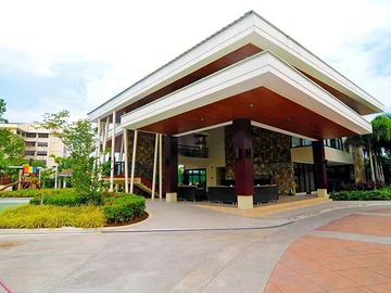 The Rochester Garden near BGC Makati Rent to Own Condo in Pasig 2 Bedroom Unit with Balcony