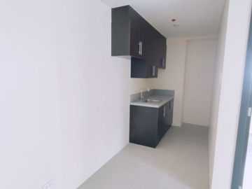 Rent to Own Condo in Pasig 2 Bedroom Unit with balcony RFO The Rochester Garden near BGC Makati
