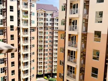 1 Bedroom Unit  Rent to Own Condo near BGC The Rochester Garden in San Joaquin Pasig