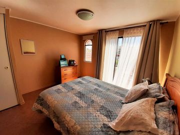 Casa 4d2b En Sindempart Coquimbo, Cerca De Playa Y Comercios