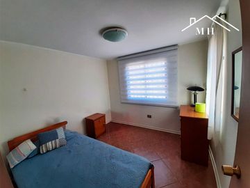 Casa 4d2b En Sindempart Coquimbo, Cerca De Playa Y Comercios