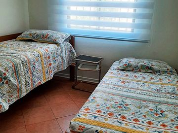 Casa 4d2b En Sindempart Coquimbo, Cerca De Playa Y Comercios