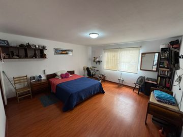 BAJO DE PRECIO!! Venta Departamento Reynaldo Vivanco, Surco (1er piso)