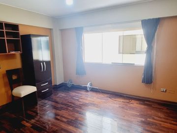 📢Ocación!!! Vendo Departamento + Estacionamiento En San Borja