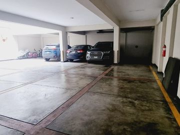 📢Ocación!!! Vendo Departamento + Estacionamiento En San Borja
