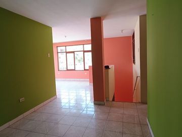 VENDO EXCELENTE CASA