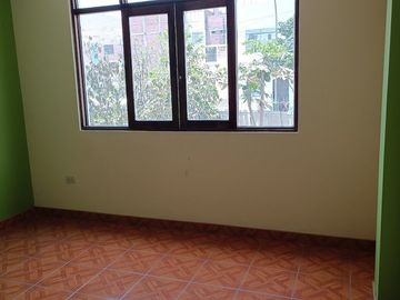 VENDO EXCELENTE CASA