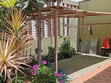 VENDO EXCELENTE CASA