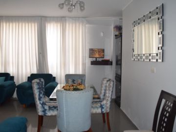 Bello Departamento Triplex En Venta - Los Cedros De Villa